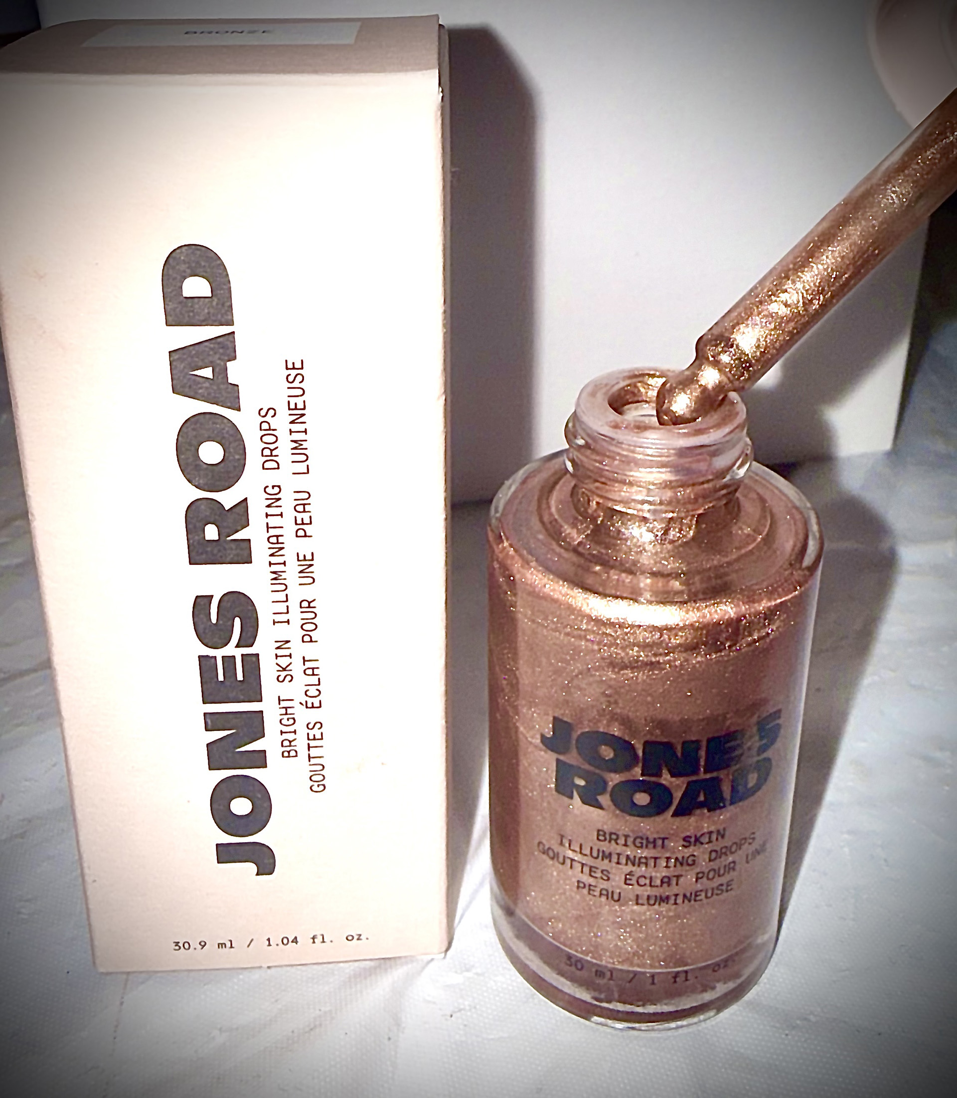 Package of Jones Road Bright Skin Illuminating Drops
